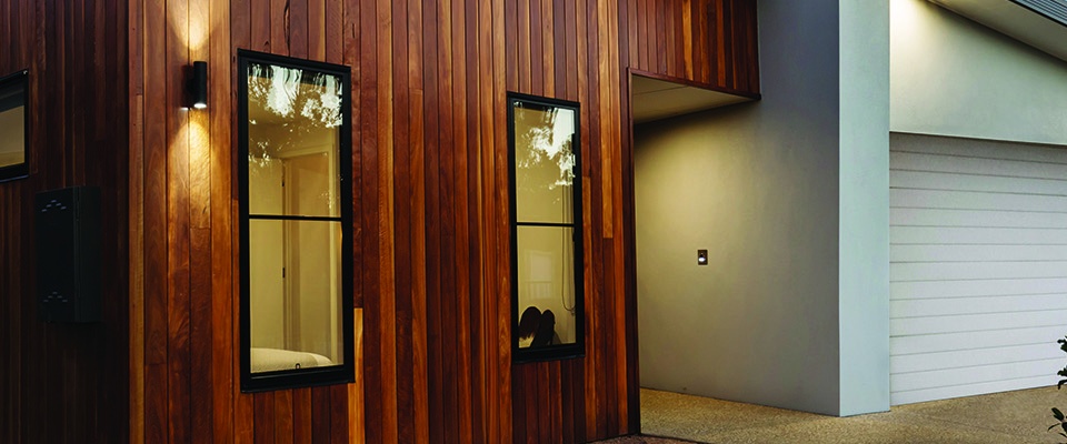 exterior-shot-of-wooden-australian-home